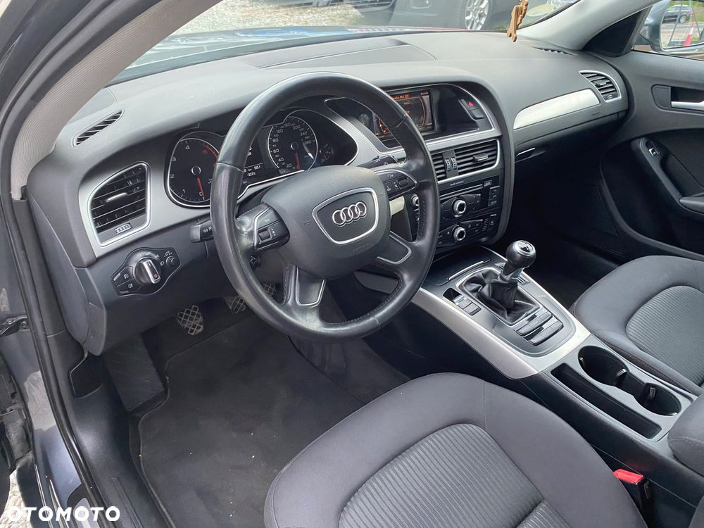 Audi A4 Limousine 2.0 TDI DPF clean diesel Ambiente - 22