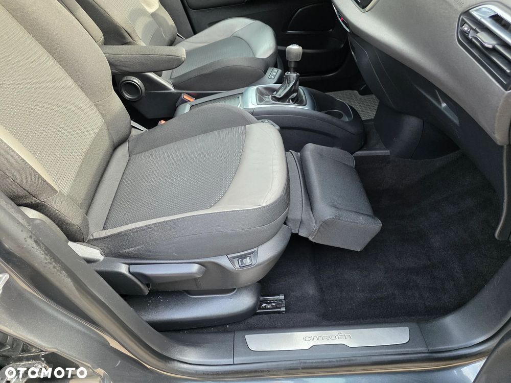 Citroën C4 Grand Picasso 1.6 e-HDi Exclusive - 19