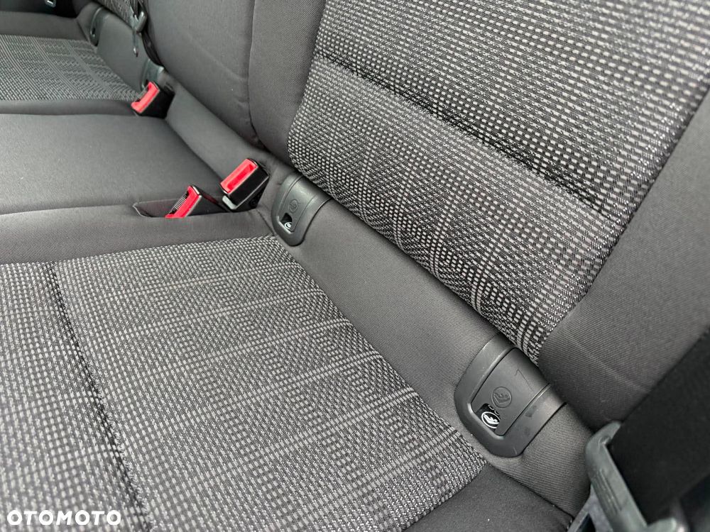Audi Q3 2.0 TDI S tronic - 18