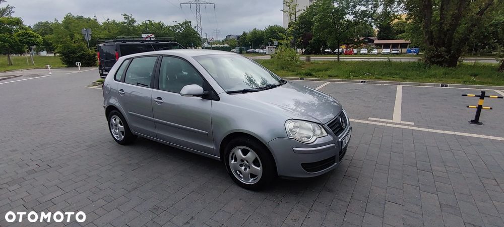 Volkswagen Polo 1.2 12V Trendline - 12