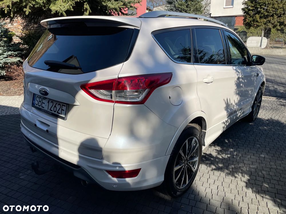 Ford Kuga 2.0 TDCi Titanium - 9