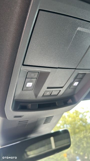 Peugeot 3008 1.2 PureTech mHEV GT E-DCS6 - 7