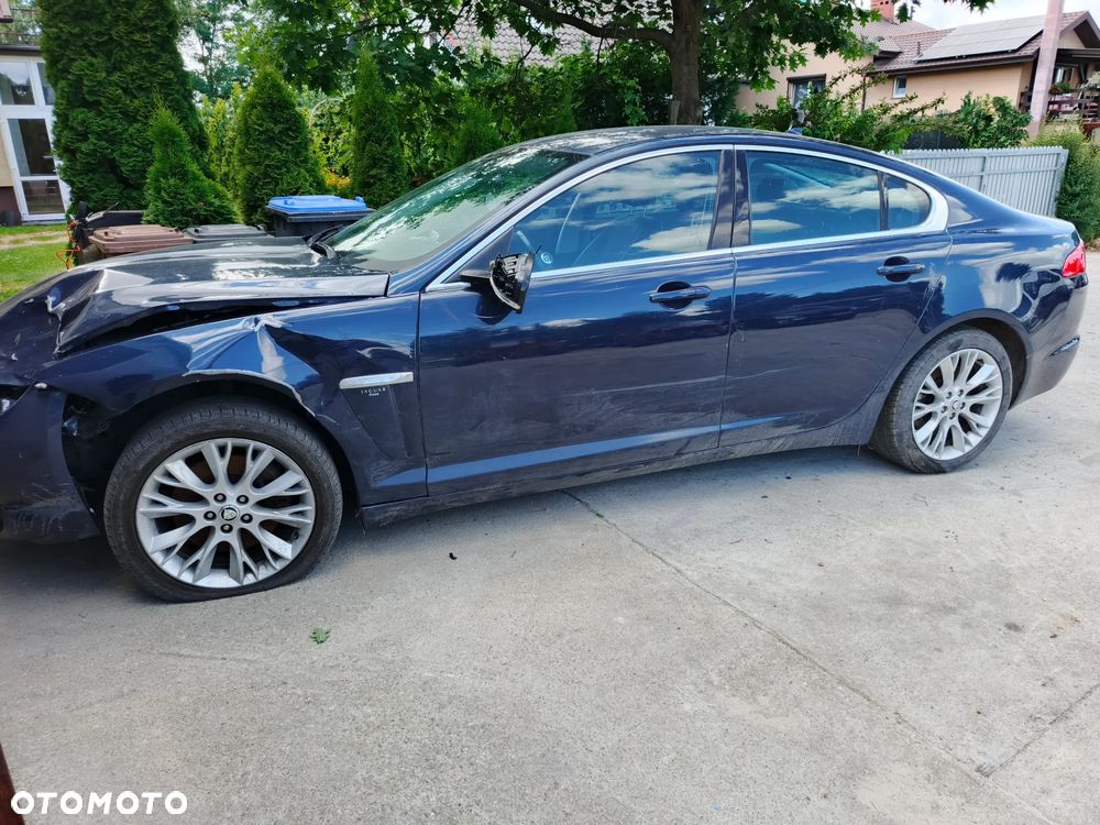 Jaguar XF 2.2 - 2