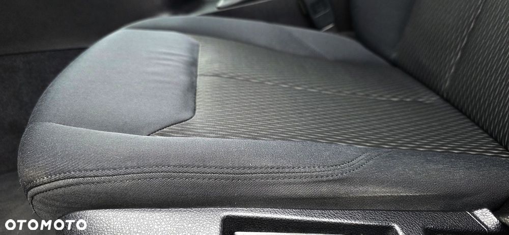BMW Seria 1 - 9