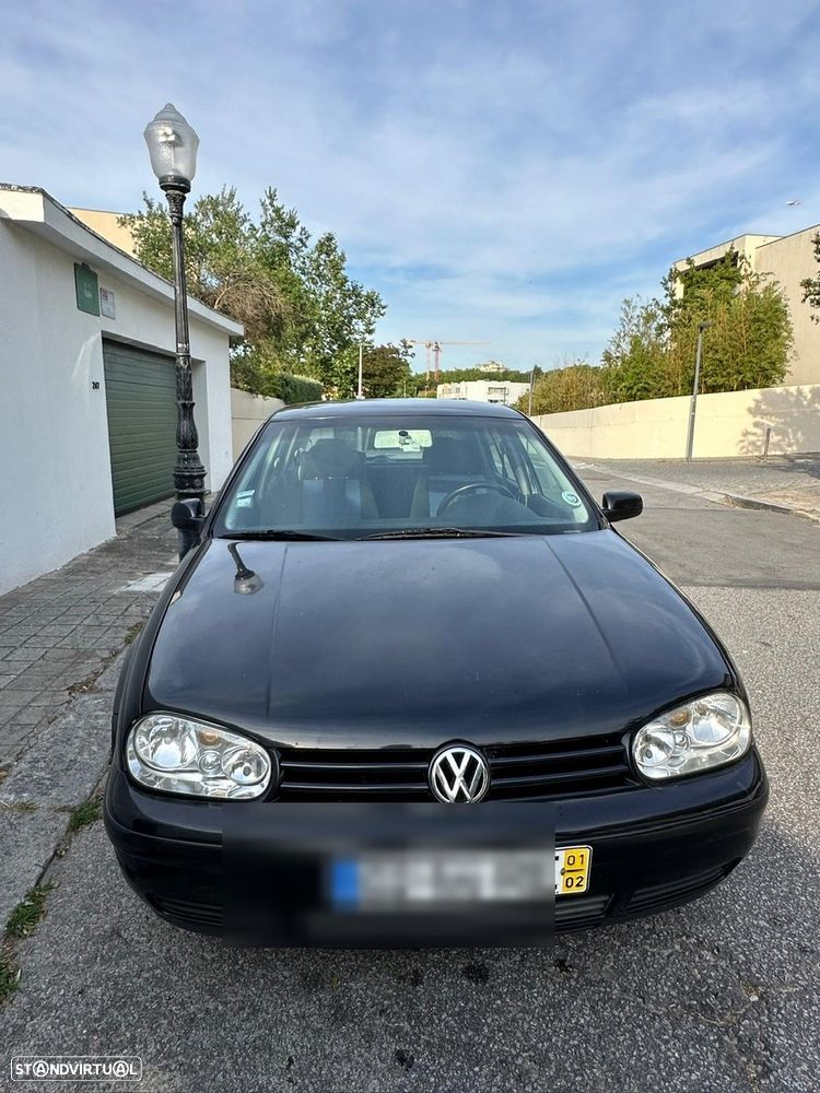 VW Golf 1.9 TDi 25 Anos - 10