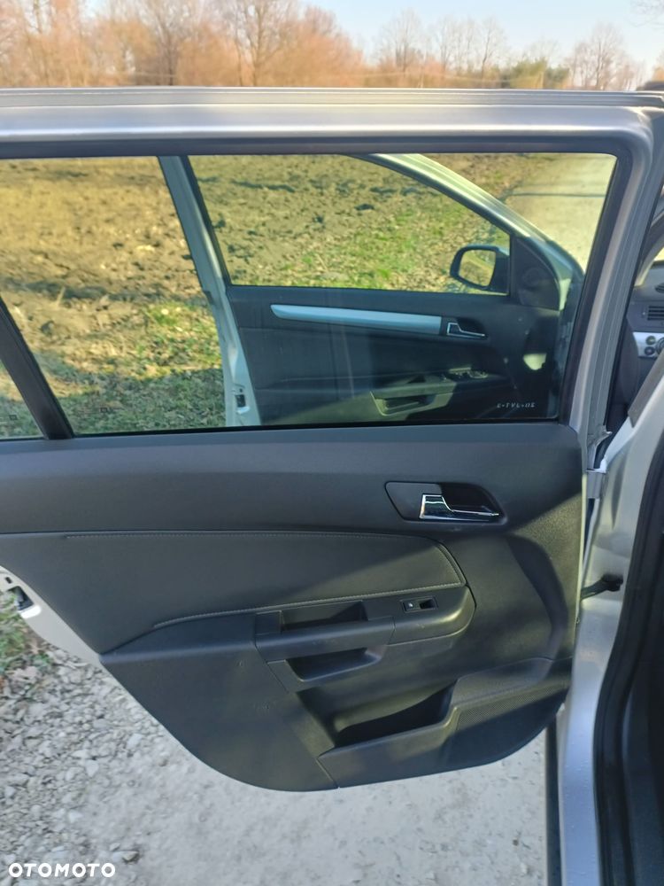 Opel Astra - 10