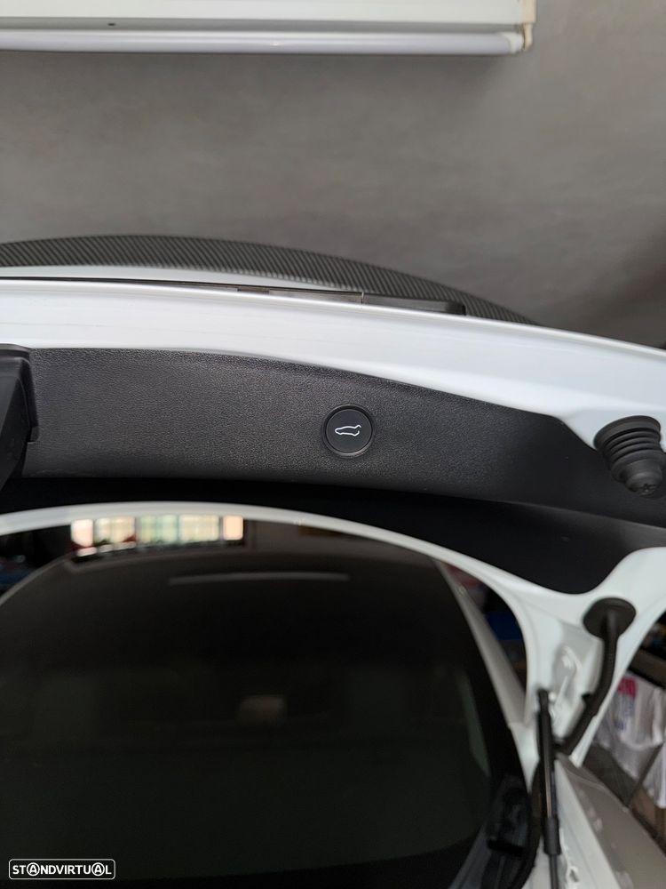 Tesla Model 3 - 31