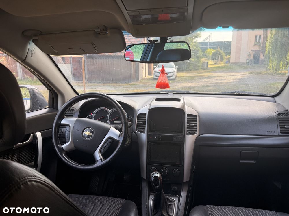 Chevrolet Captiva - 8