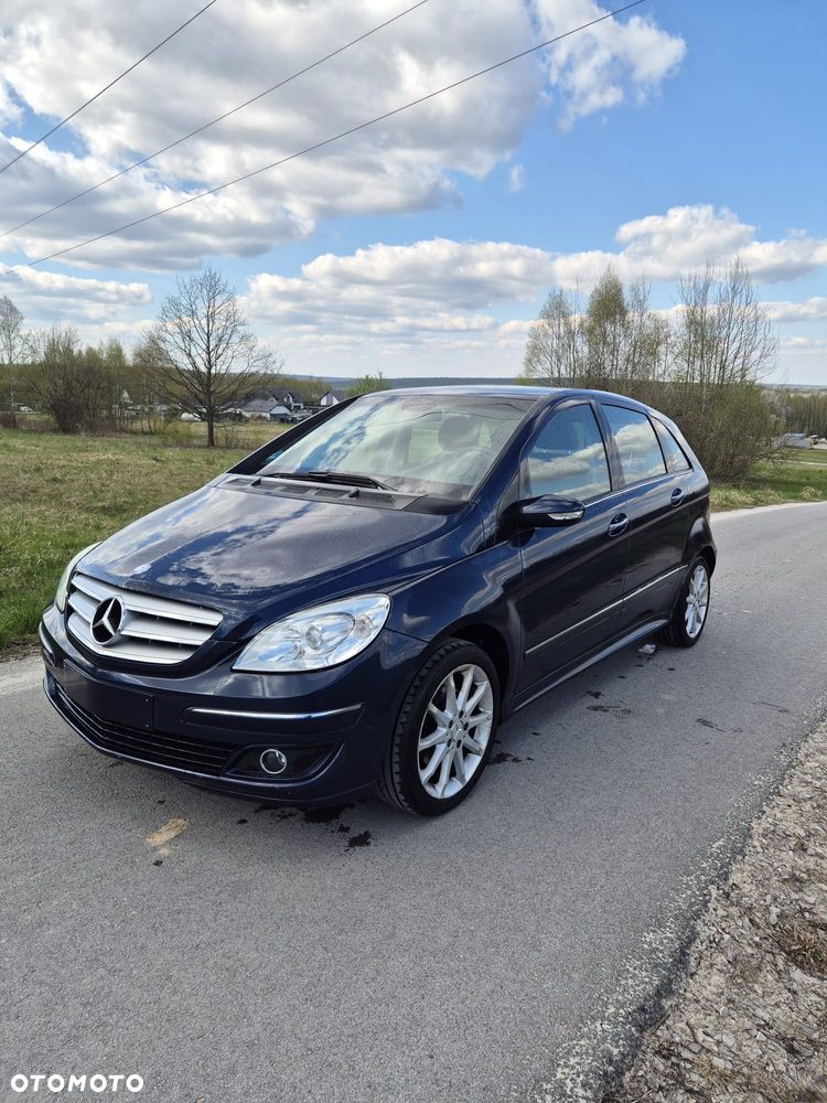 Mercedes-Benz Klasa B - 1