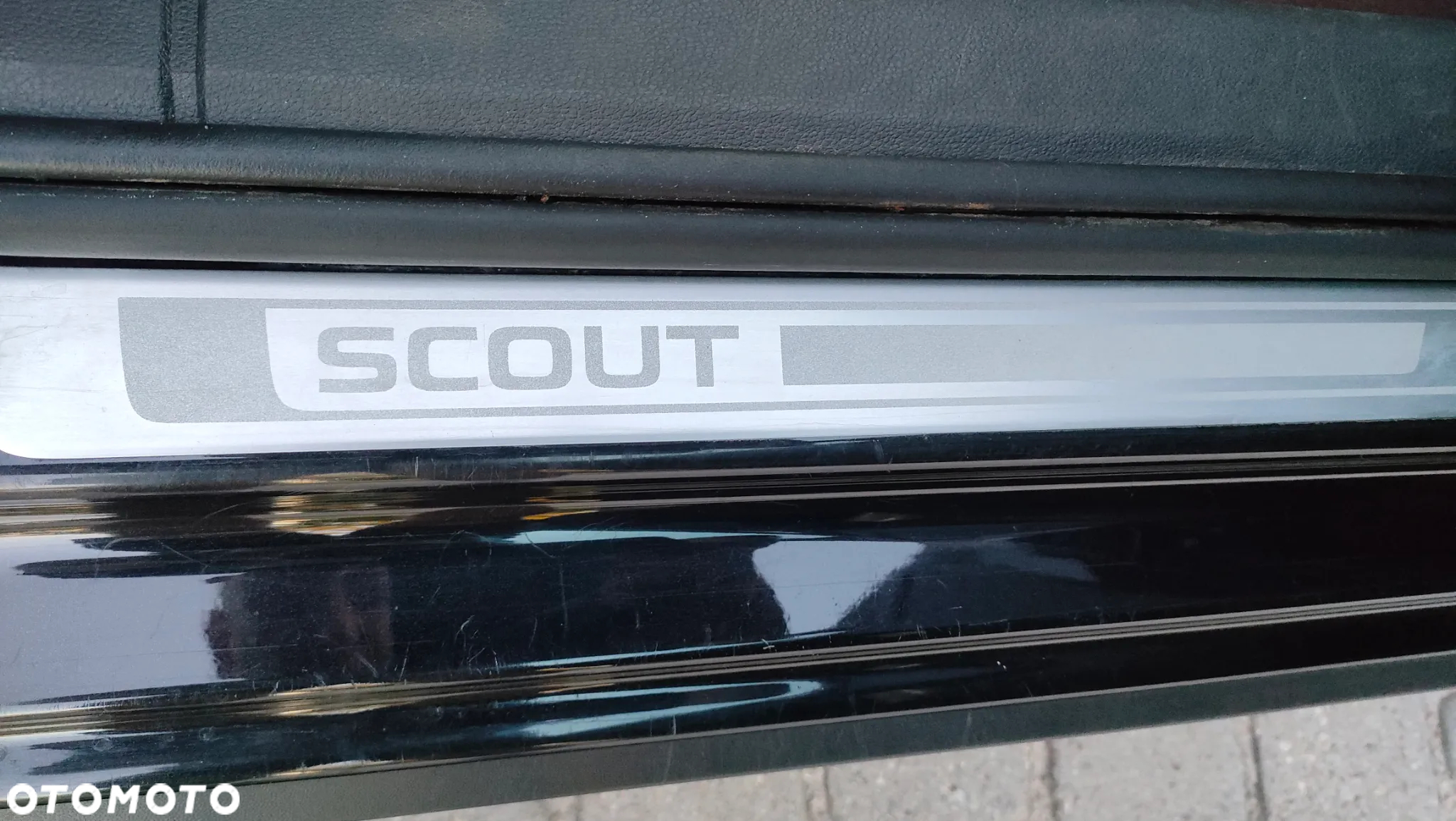 Skoda Octavia Scout 2.0 TDI 4x4 DSG - 13