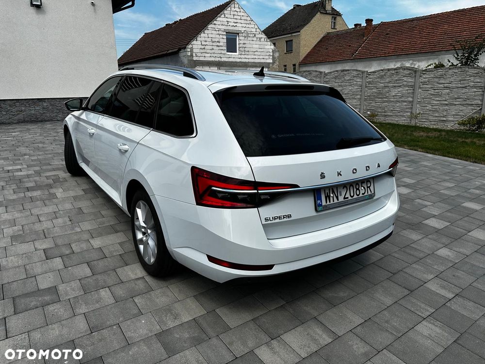 Skoda Superb 2.0 TDI SCR Ambition DSG - 5