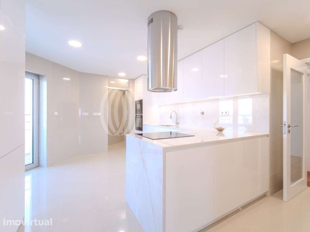 Apartamento T4 Penthouse, Avenida da Boavista, Porto - Grande imagem: 4/20