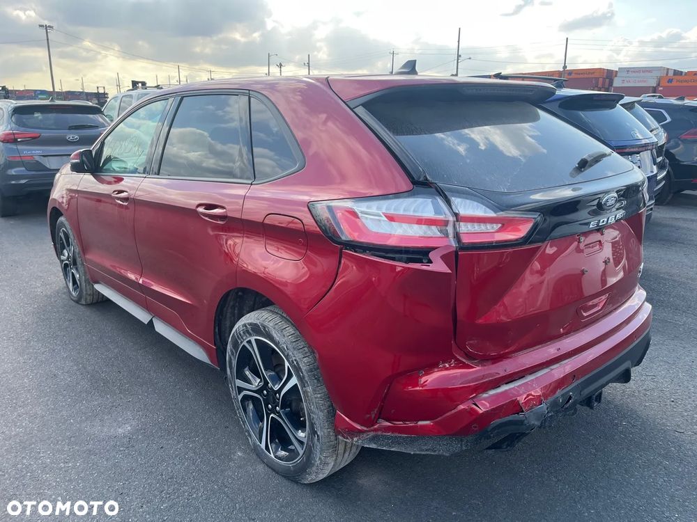Ford Edge - 22