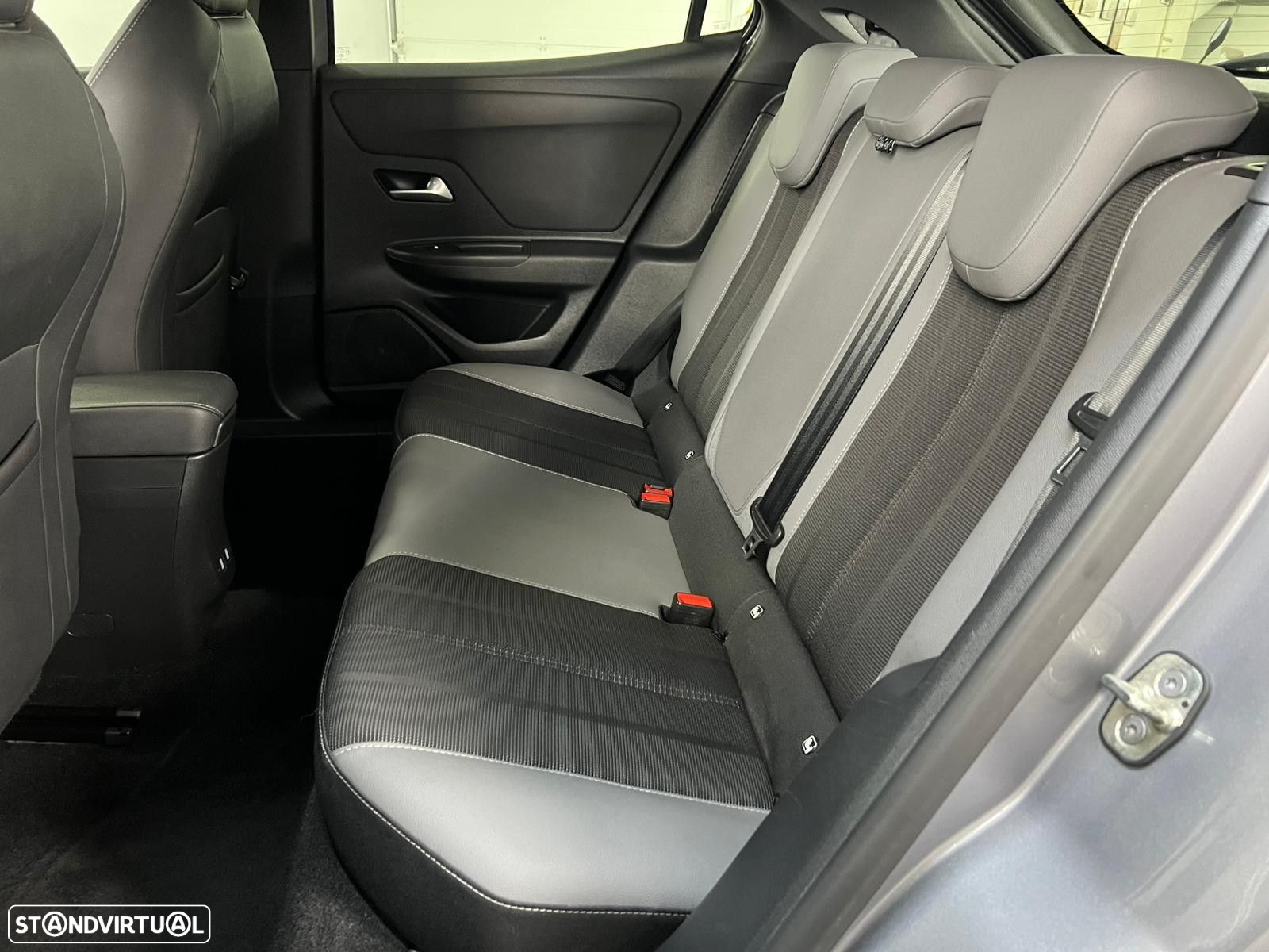 Opel Mokka 1.2 T Elegance AT - 7