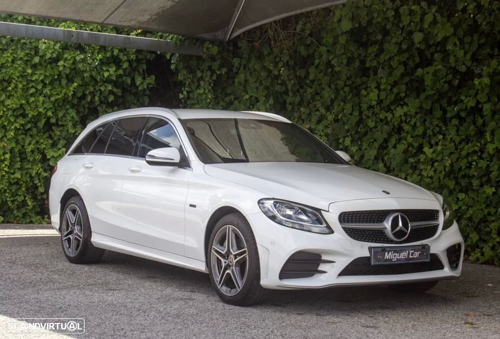 Mercedes-Benz C 300 de AMG Line - 2