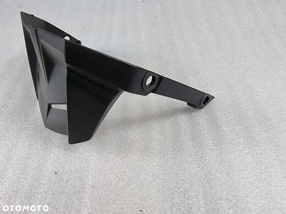 Yamaha YZF R125 19-21 Błotnik tył nad koło - 2