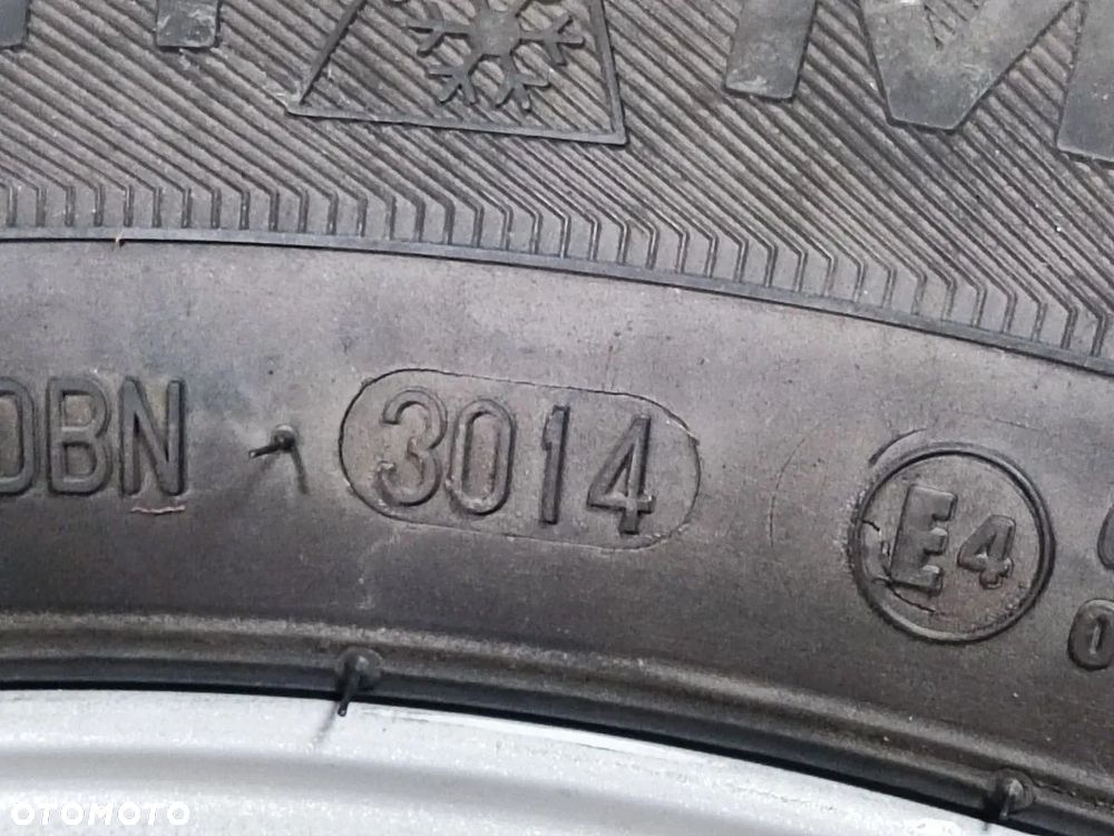 Skoda Octavia Koło z Opona Zimowa 195/60 R16 - 9