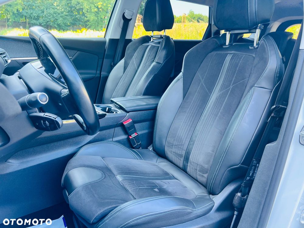 Peugeot 5008 BlueHDi 130 Crossway - 27