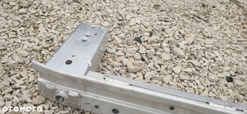 EU BELKA ZDERZAKA TYŁ JAGUAR I-PACE J9D3-17906-AF - 3