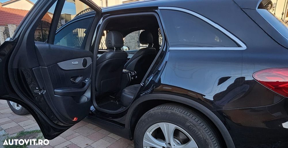 Mercedes-Benz GLC - 2
