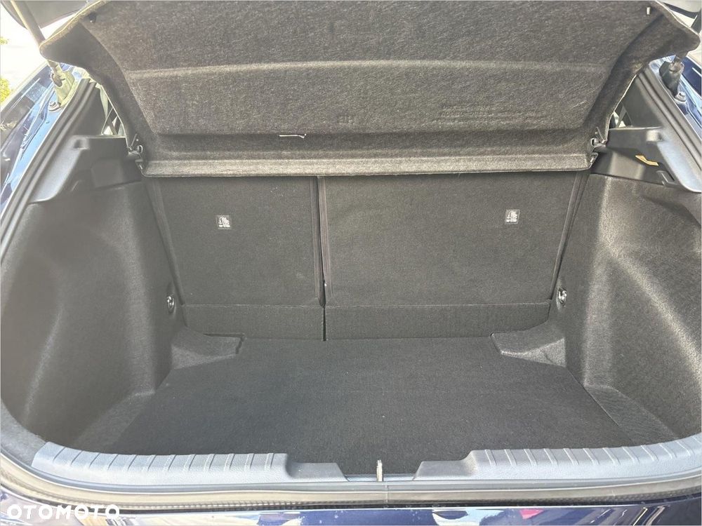 Toyota Corolla 1.8 Hybrid Comfort - 18