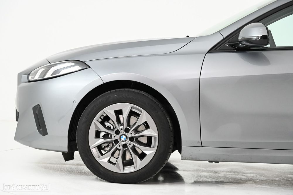 BMW 116 Standard - 11