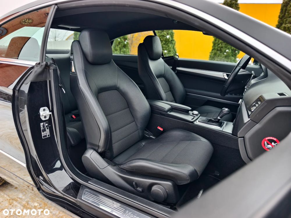 Mercedes-Benz Klasa E - 17