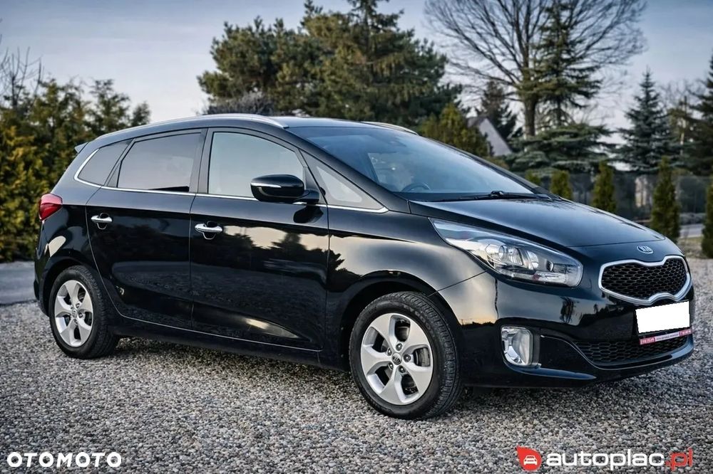 Kia Carens 1.6 GDI Dream Team Edition - 2