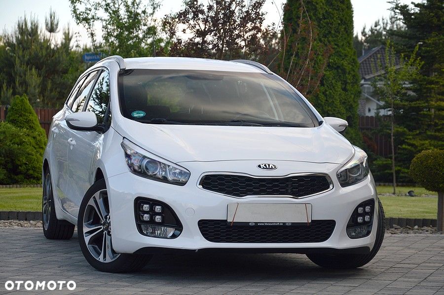 Kia Ceed 1.6 CRDi GT Line DCT - 1