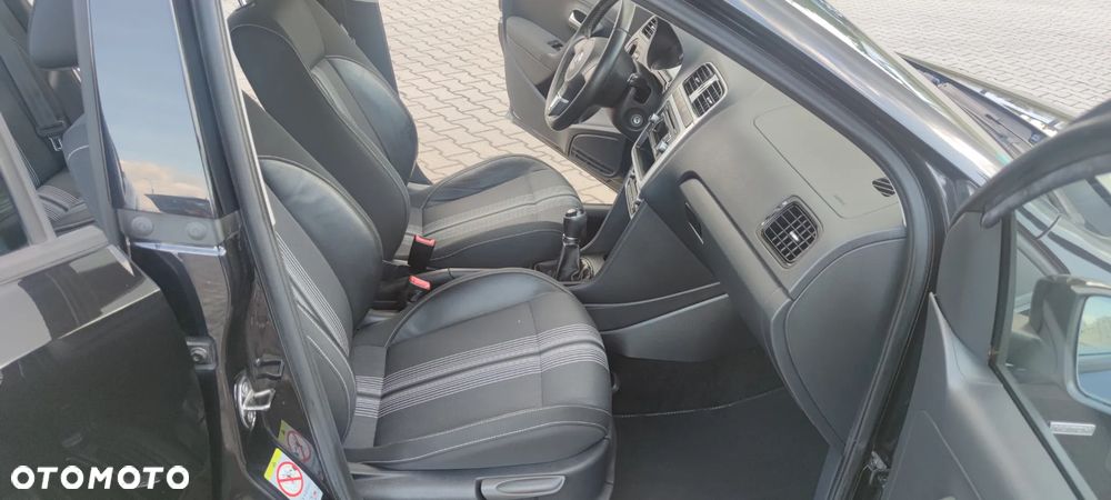 Volkswagen Polo 1.2 Blue Motion Technology MATCH - 26