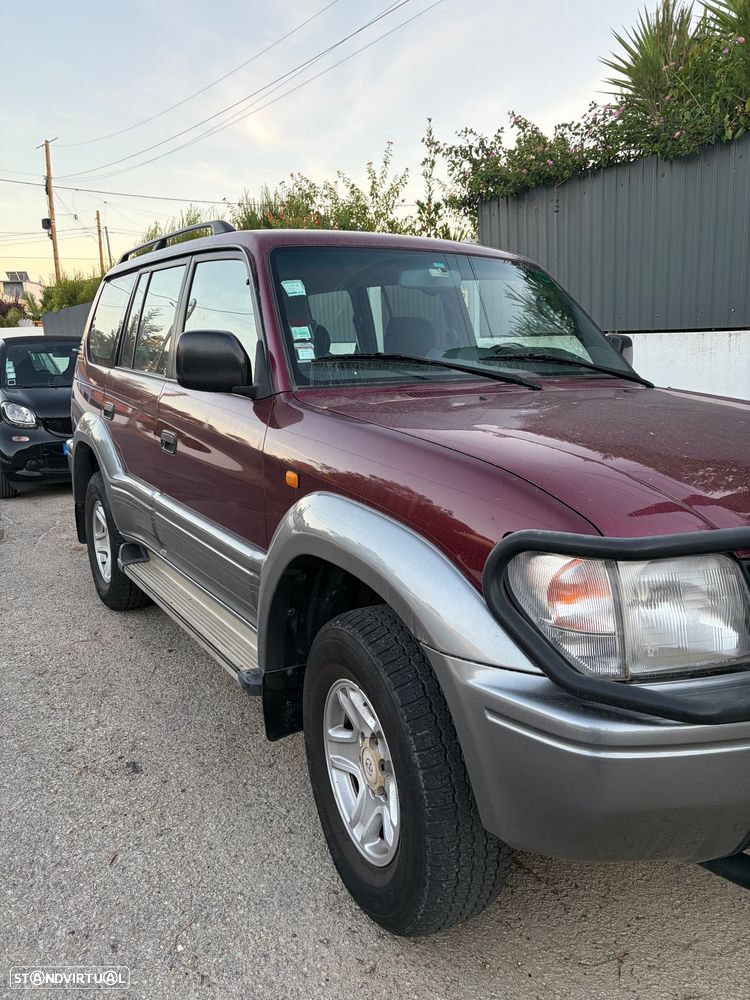 Toyota Land Cruiser - 2