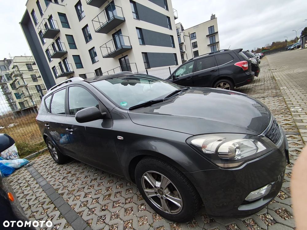 Kia Ceed 1.4 M - 10