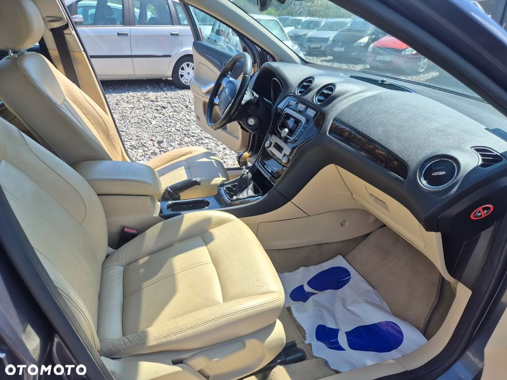 Ford Mondeo 2.0 TDCi Titanium - 20