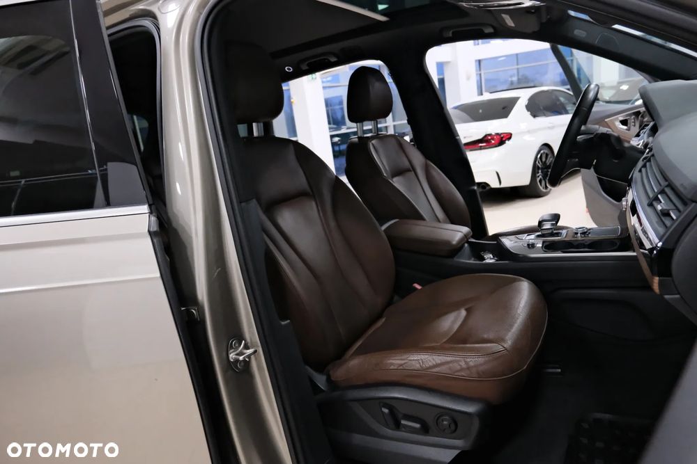 Audi Q7 - 38