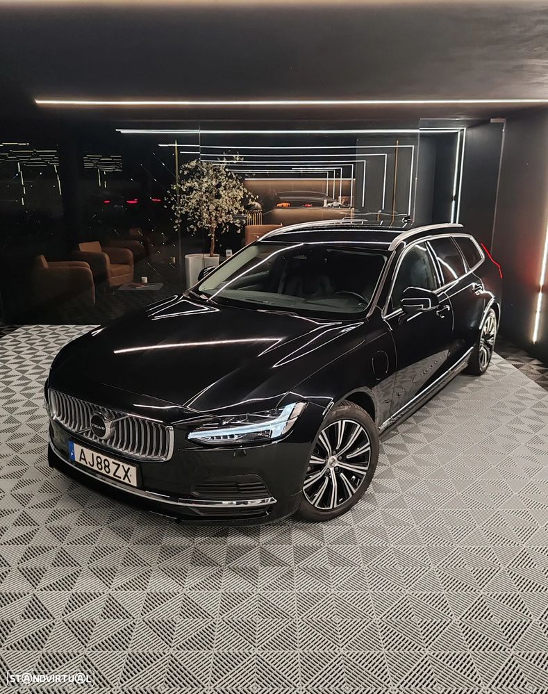 Volvo V90 2.0 T8 PHEV Inscription Expression AWD - 2