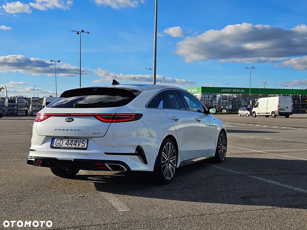 Kia ProCeed 1.6 T-GDI GT DCT - 5