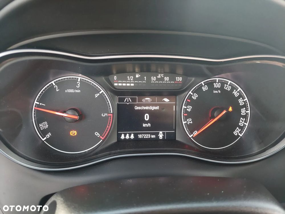 Opel Zafira 1.6 CDTI Plus S&S - 17