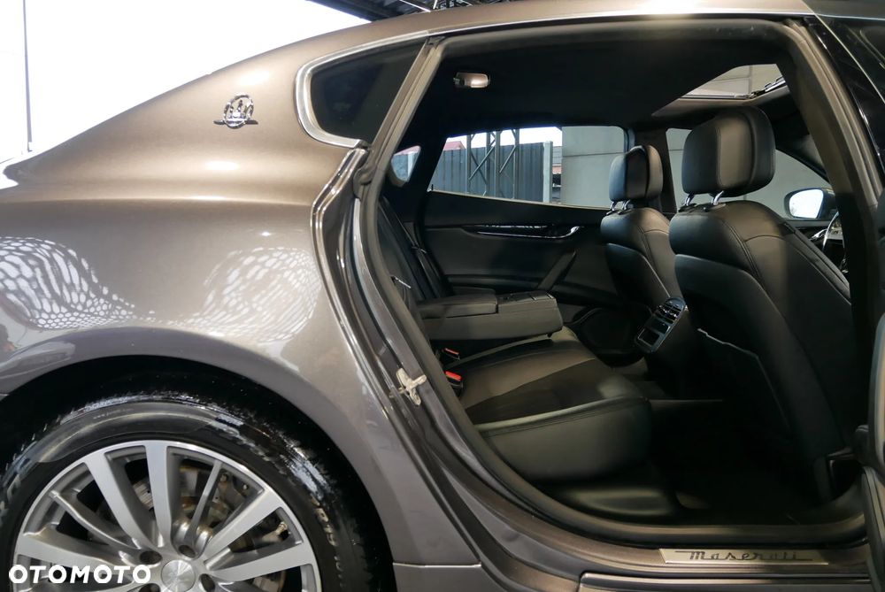 Maserati Quattroporte S - 15