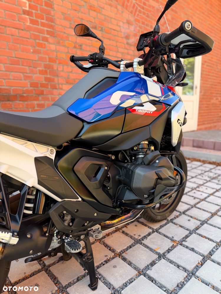 BMW R - 7