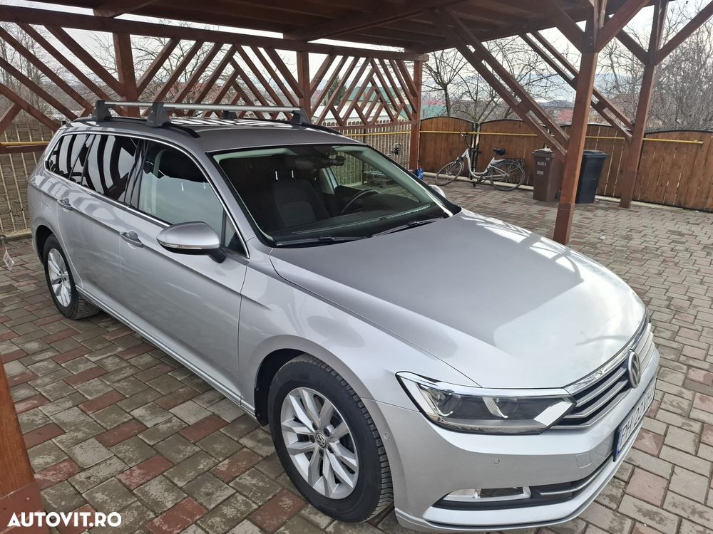 Volkswagen Passat 2.0 TDI DSG Comfortline - 1