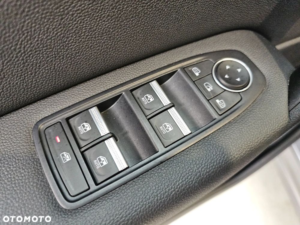 Renault Captur 1.0 TCe Intens - 13