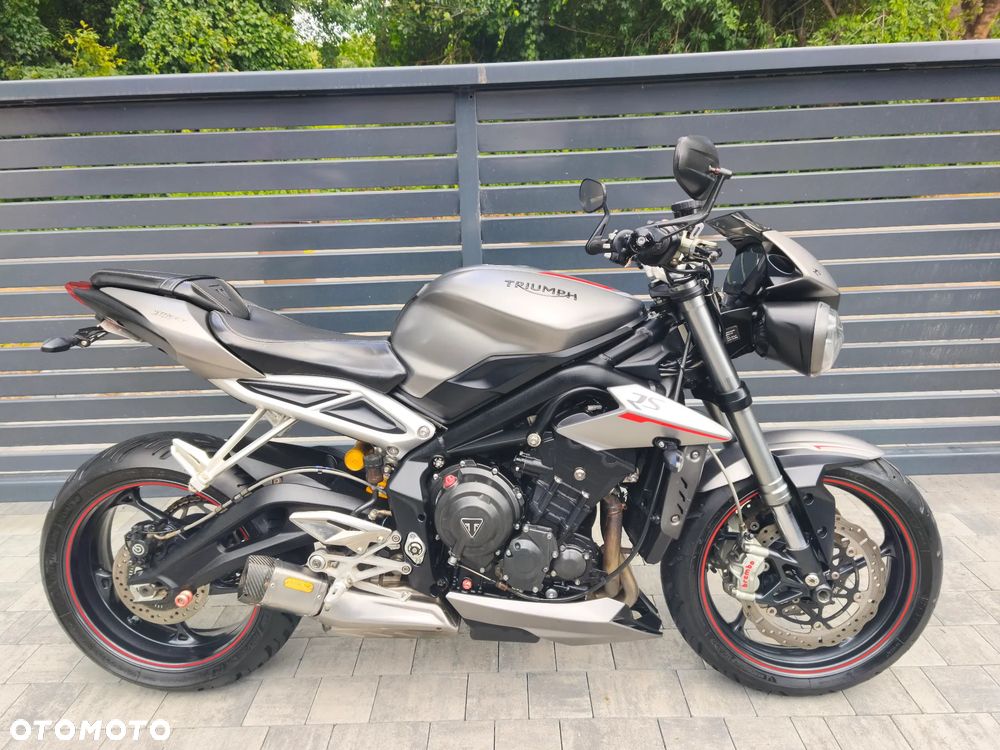 Triumph Street Triple - 24