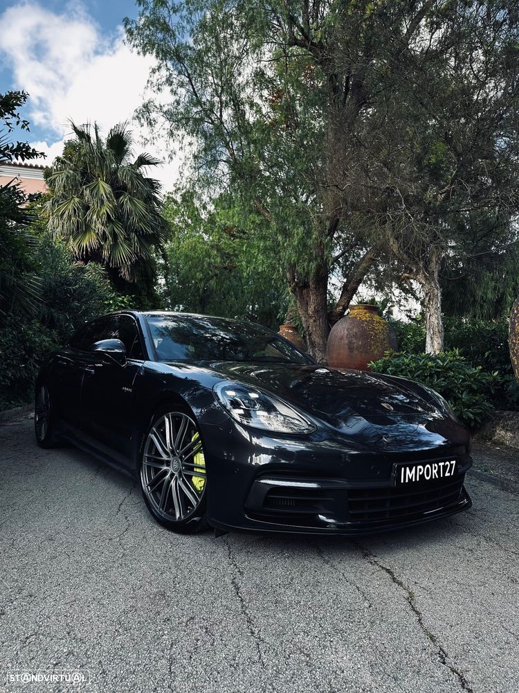 Porsche Panamera 4 E-Hybrid Edition 10 Anos - 5