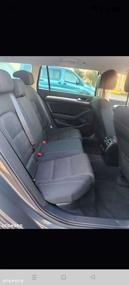 Volkswagen Passat 2.0 TDI (BlueMotion Technology) Comfortline - 11