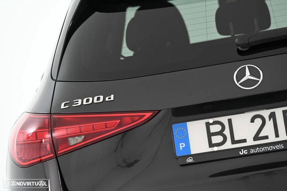 Mercedes-Benz C 300 d AMG Line - 11
