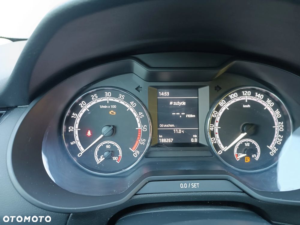 Skoda Octavia 1.6 TDI Active - 12