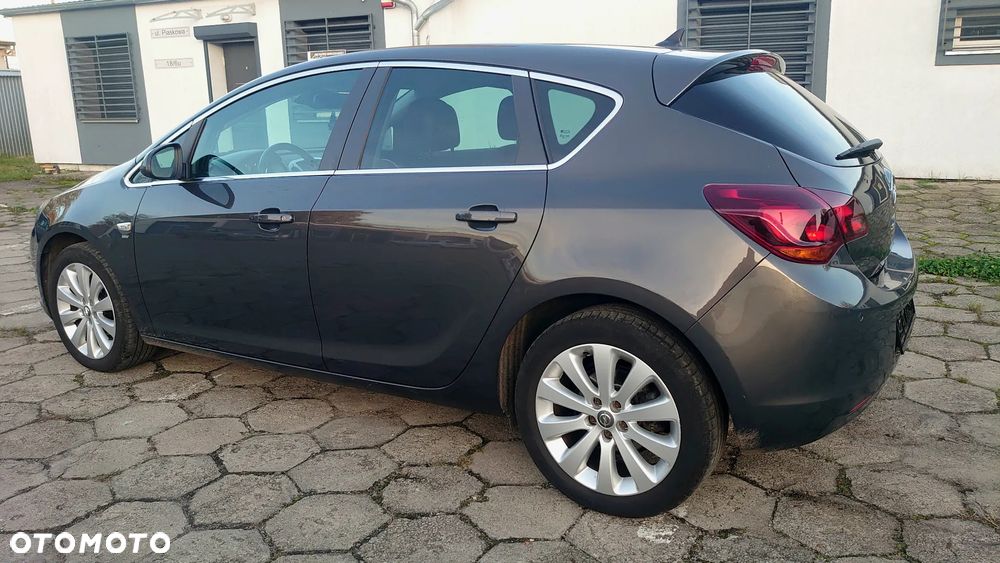 Opel Astra 1.4 Turbo ecoFLEX Start/Stop Exklusiv - 9