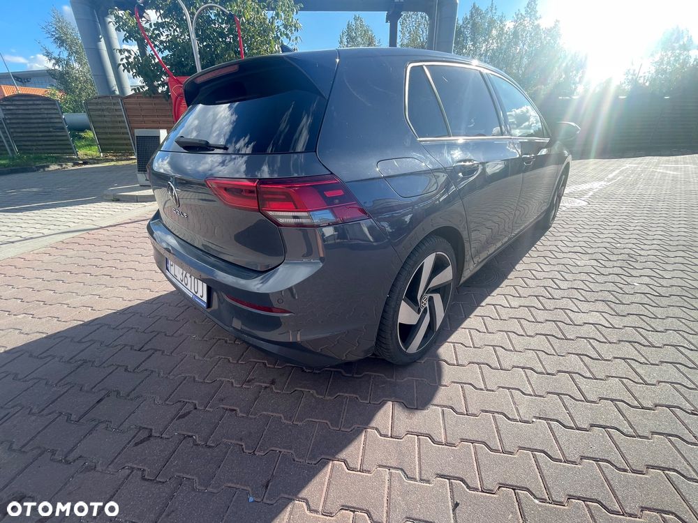 Volkswagen Golf - 16