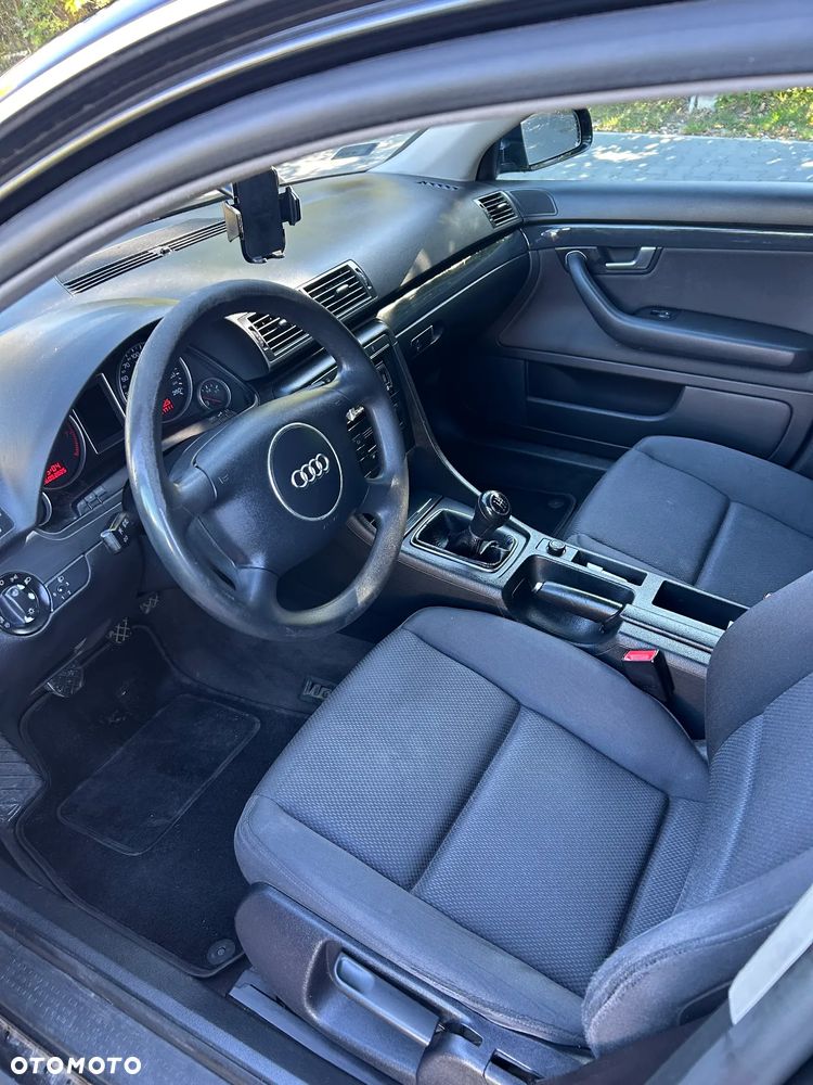 Audi A4 - 8