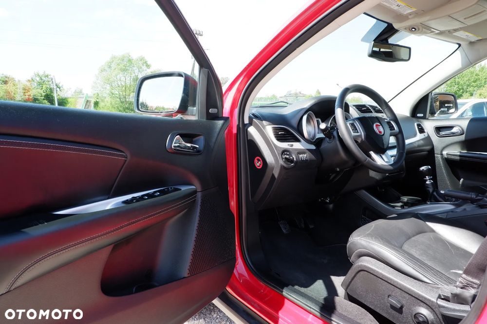 Fiat Freemont 2.0 Multijet Urban - 26